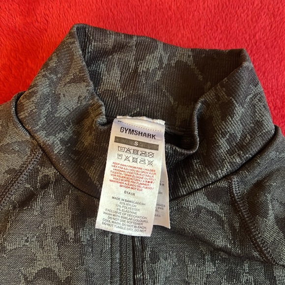 Gymshark Zip Up - Picture 2 of 2